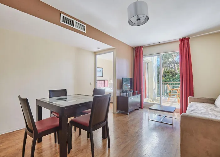 Appart'Hotel Odalys City - Antibes Olympe